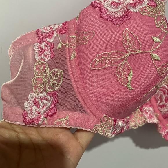 💙💙 SOLD 💙💙 copy list …New bra and panty combo set. Bra size 38B . - Picture 6 of 9